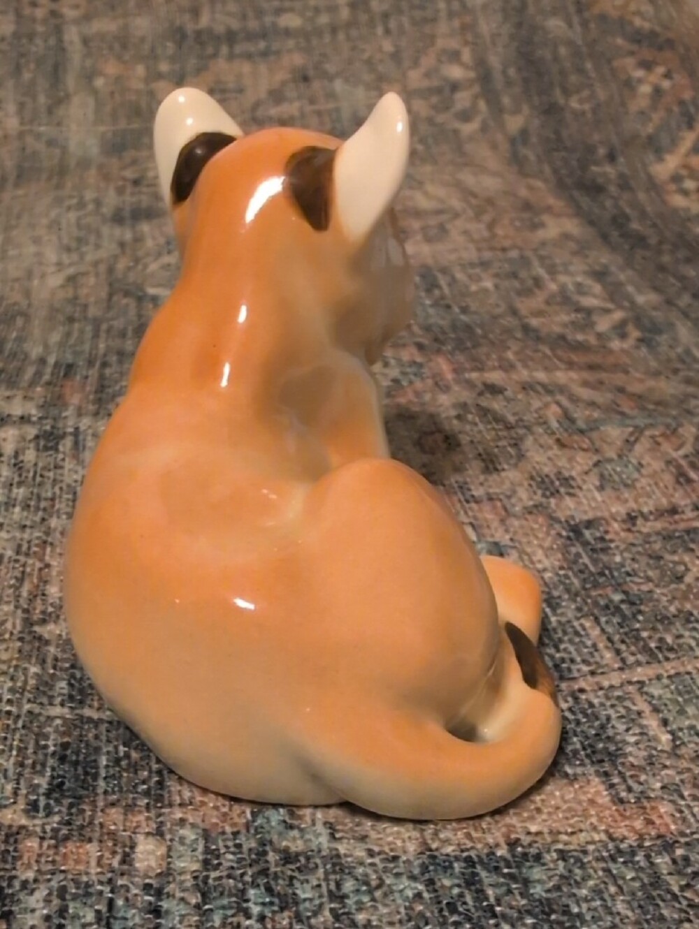 Glossy Ceramic Lying Lioness Figurine in Cream and Tan - Picture 4 of 7
